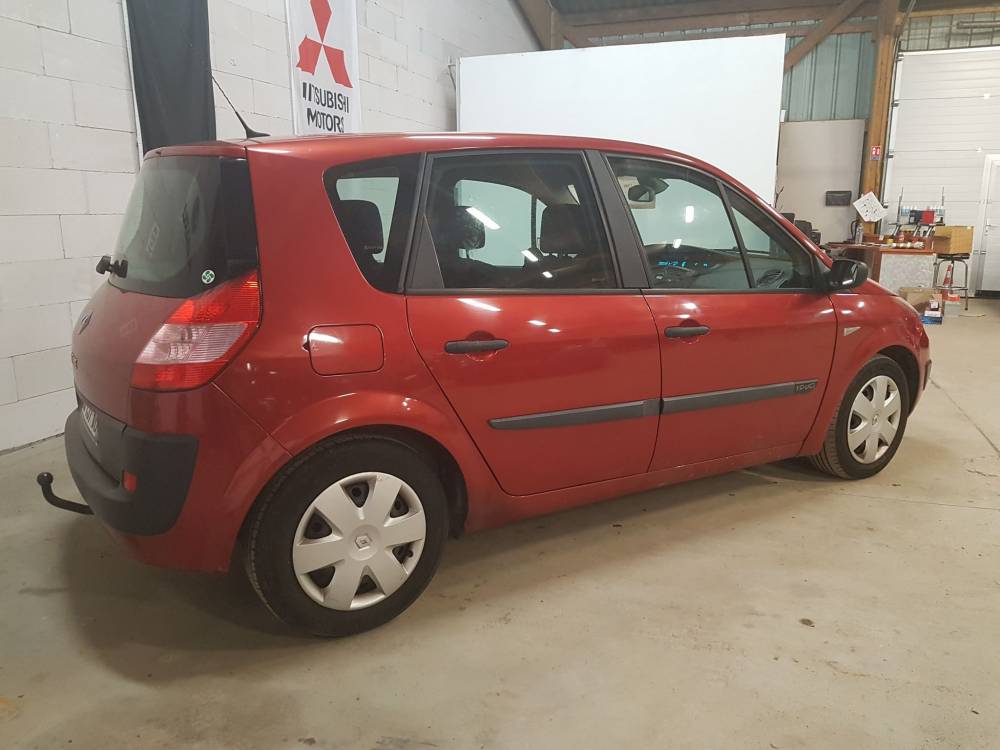 Naprawa Karty Renault Scenic 2